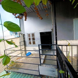 Cho thuê phòng trên gác độc lập 30m2 hẻm xe hơi Võ Văn Ngân Bình Thọ