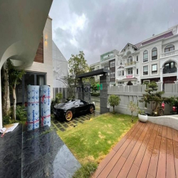 Bán Gấp Biệt Thự Phú Mỹ Hưng, Quận 7. DT 11.5x18.5m - Hầm 3 tầng