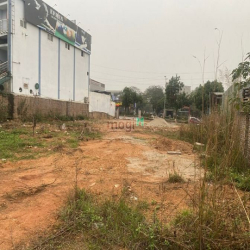 cần cho thuê lô đất siêu đẹp, trung tâm thành phố.
