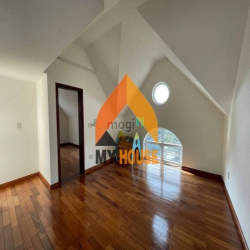 VILLA sân vườn xinh lung linh TT THẢO ĐIỀN 250M2