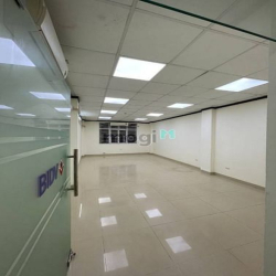 Cho thuê văn phòng phố KHÂM THIÊN, 150m2, Mặt tiền 5m