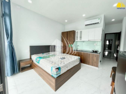 Căn hộ ban công, cửa sổ,full nội thất,trung tâm quận 7 gần lotte mart