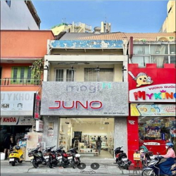 Ngay chợ Tân Định, MT Hai Bà Trưng, 4,2x20M, 2 Tầng Sàn Suốt, Giá 89tr