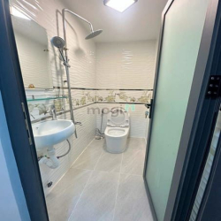 ?Nhà đẹp Hẻm 1/ sát MT Hậu Giang 7,8x7,5m vuông 2 tầng 3PN vào ở ngay