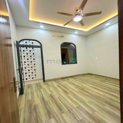 ?Nhà đẹp Hẻm 1/ sát MT Hậu Giang 7,8x7,5m vuông 2 tầng 3PN vào ở ngay