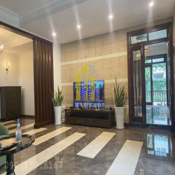 Biệt Thự Hồ Bơi Trung Tâm Thảo Điền 380m2 - Có Bảo Vệ