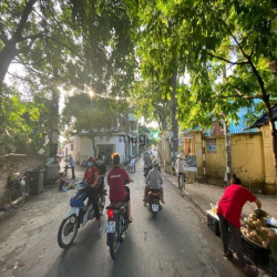 Bán 38m2 Đất Ngõ 565 Bát Khối, Ngõ Thông, Gần Ô tô Tránh - 2.3 Tỷ.