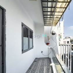 Nhà Mới Ở Ngay Chỉ 5 Tỷ Nhỉnh Xíu, (3.8 X 10) A4 Nở Hậu, Sát Mặt Tiền.