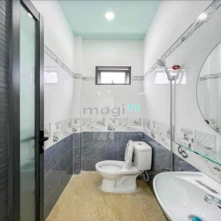 Nhà Đẹp Cần Bán Gấp Căn 70m2 Lê Đức Thọ P15 Q Gò Vấp,SHR,Giá 2 tỷ550