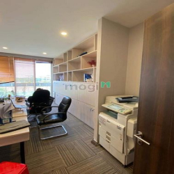 Shophouse, Nhà Phố 5.7m x 20m, Hầm riêng, 4 Tầng, 90 triệu