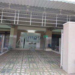 Bán nhà mới 90% khu phố 5, p1 thành phố Tây Ninh, cách bến xe 3km SHR