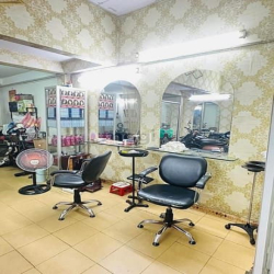 Bán nhà Nguyễn Sơn hẻm xe tải 6m thông 4.2m x 10m - 4 tầng - 5.5 tỷ