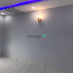 Nhà [4x17] 1 lửng 3 lầu, đường Lê Đình Cẩn, 5 phòng ngủ/5wc