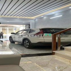 Bán nhà vườn chuối ,P3,Q3,DT:70m2,Giá 2tỷ 450tr ,SHR