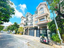 Hàng Hiếm! Biệt Thự Đôi – Hầm 4 LẦU SÂN THƯỢNG 20X20M KHU HIM LAM Q7