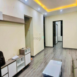 Giá Cực Tốt! Bán căn Tập thể Mặt phố Phương Mai - 80m2 x 3 Ngủ x 2WC!