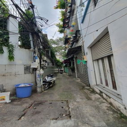 CHO THUÊ Nhà 60 m²- Nguyễn Chí Thanh, Q10 –5m x 6m- 2PN, 1T 1L- 12 Tr.