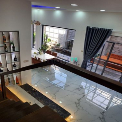 Bán nhanh thiện chí siêu Biệt thự tại ĐẶNG THÙY TRÂM ,DT:12x20m,3 Lầu