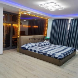 Bán nhanh thiện chí siêu Biệt thự tại ĐẶNG THÙY TRÂM ,DT:12x20m,3 Lầu