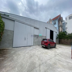 Cho thuê kho quốc lộ 32, Hoài Đức, HN. DT 1200m, cao 7m, có điện 3fa,