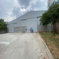 Cho thuê kho quốc lộ 32, Hoài Đức, HN. DT 1200m, cao 7m, có điện 3fa,