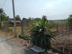 460tr/m  Trà Vong, Tân Biên, Tây Ninh  DT : 21m x 30m thổ cư 100m2 .