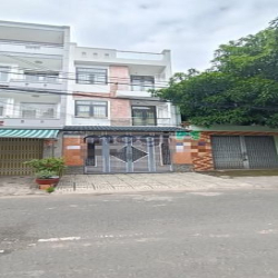 Cho thuê nhà khu gần bệnh viện quốc ánh - bonchen