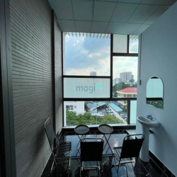 Phòng trọ ký túc xá Quận 5 giá 1tr2 bao điện nước wifi, máy lạnh, giặt