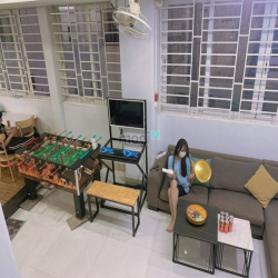 Phòng trọ ký túc xá Quận 5 giá 1tr2 bao điện nước wifi, máy lạnh, giặt