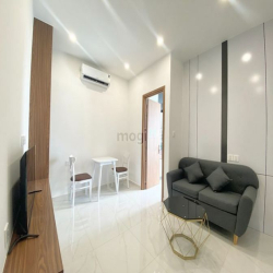 Căn Hộ 1 Phòng Ngủ Thảo Điền - Đầy đủ nội thất - Có Ban Công lớn
