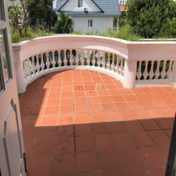 cho thuê Biệt Thự Thảo Điền 1053m2 đất, có hồ bơi, sân vườn, trệt,2L