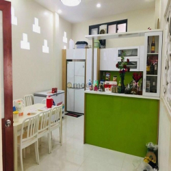 - Bán gấp biệt thự rẻ nhất Thảo Điền giá bán 30 tỷ, Quận 2 Giảm  6 Tỷ