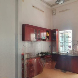 Bán nhà đường xe tải Quốc Lộ 50 vào HXH tránh Bùi Minh Trực Q.8 - Giá