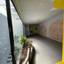 Chính chủ cho thuê nhà Trệt, 2 lầu Ngang 7m đường Hai Bà Trưng, Quận 3