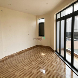 Nhà 1 trệt 3 lầu, 2 mặt tiền Dĩ An Cho Thuê