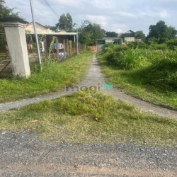 Bán lẹ lô đất Trang Bang Tây Ninh 6 x43 thổ hết đất   giá 130triệu  Ib
