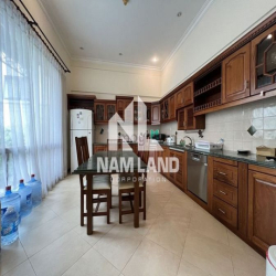 Cho thuê Villa Đặng Hữu Phổ 600m2 , Thảo Điền, Quận 2, giá 100 Triệu