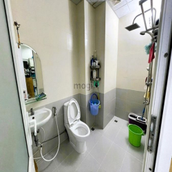 Bán căn hộ 150m2 3pn SHR tầng thấp chung cư Linh Tây