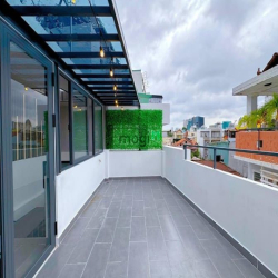 Chính Chủ Bán Nhà Đẹp Lung Linh Tú Xương- P7 - Q3 , 65m2,SHR,Giá 2tỷ3