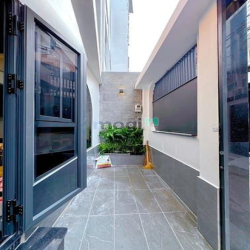 Chính Chủ Bán Nhà Đẹp Lung Linh Tú Xương- P7 - Q3 , 65m2,SHR,Giá 2tỷ3