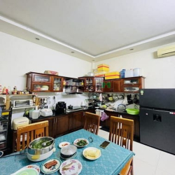 BÁN NHÀ LK 5-6 BÌNH TÂN- HẺM XE TẢI 8m thông- 56m2 -2 tầng đúc giá rẻ