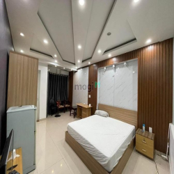 Cho thuê nhà Văn Cao full nội thất cao cấp
