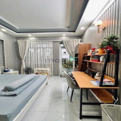 Bán nhà 4L hẻm 55 Nguyễn Văn Công 70m2 ngang 4m cạnh chợ TSN 8 tỷ hơn.