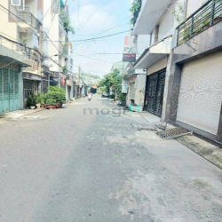 nhà 2 tầng hẻm xe tải thông phạm văn bạch