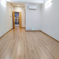 Văn Phòng 40m2 MT Cao Thắng Quận 10 Làm việc 24/24