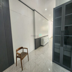 Mặt tiền Nguyễn Thành Phương nhà 2 lầu mới xây 65m2 giá 6,65 tỷ 4PN