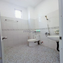 Liên Khu 5-6 3 Tầng đẹp xinh,60m2 Sổ a4,hẻm xe hơi
