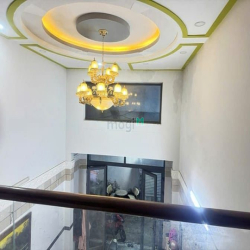 Bán nhà HXH 5 lầu mái Thái sát KDC Cityland 70m2 chỉ nhỉnh 7 tỷ