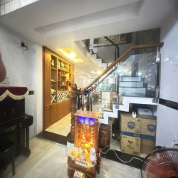 Bán nhà HXH 5 lầu mái Thái sát KDC Cityland 70m2 chỉ nhỉnh 7 tỷ