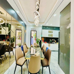 Hẻm xe hơi, 2 mặt hẻm, 5 tầng BTCT, 5Pn, 7WC, thang máy, tặng NT 2 tỷ